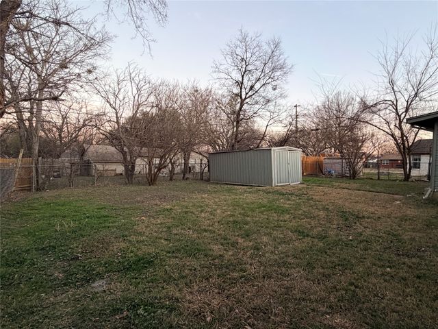 700 N Spears Street, Alvarado, TX 76009