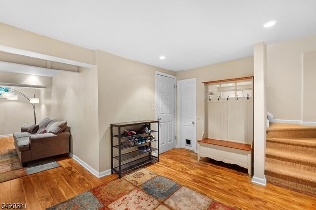 38 Park St H, Florham Park Boro, NJ 07932