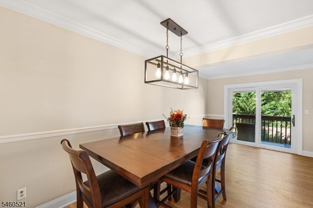 38 Park St H, Florham Park Boro, NJ 07932