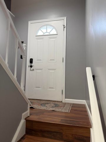 6103 Spicewood Avenue, Florence, KY 41042