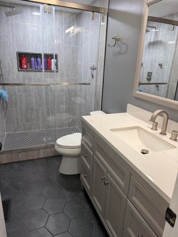 6103 Spicewood Avenue, Florence, KY 41042