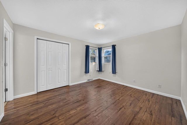 2516 N SUMMIT STREET, Appleton, WI 54914