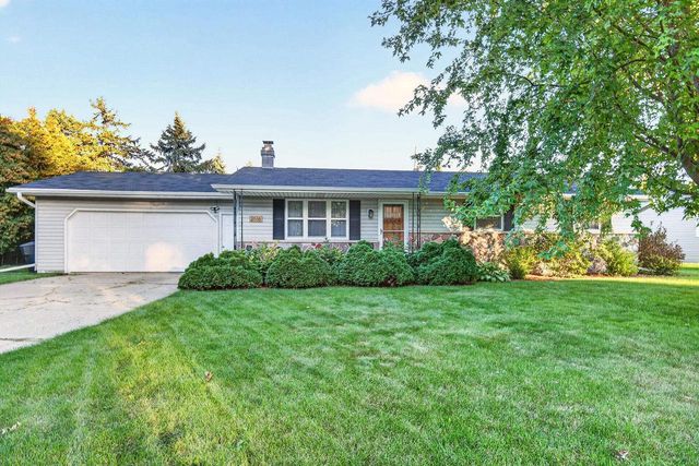 2516 N SUMMIT STREET, Appleton, WI 54914