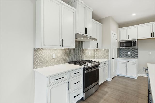 4 Dana Dr, Findlay Twp, PA 15108