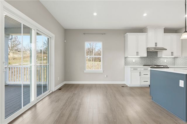 4 Dana Dr, Findlay Twp, PA 15108