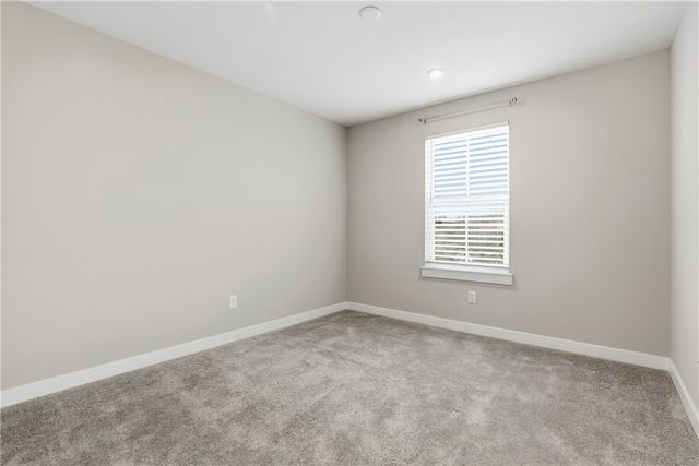 4 Dana Dr, Findlay Twp, PA 15108