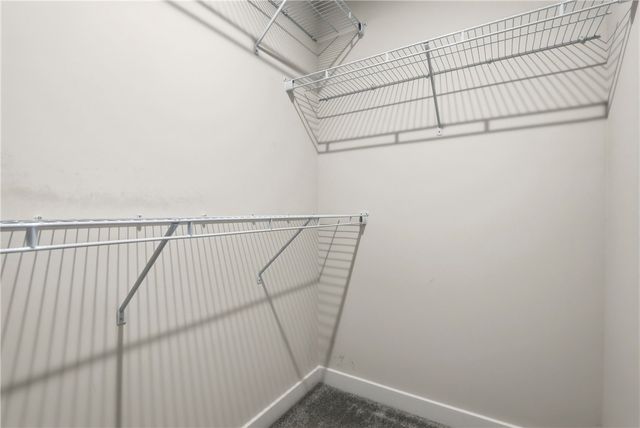 4 Dana Dr, Findlay Twp, PA 15108