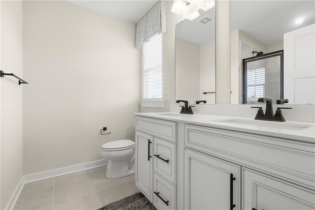 4 Dana Dr, Findlay Twp, PA 15108