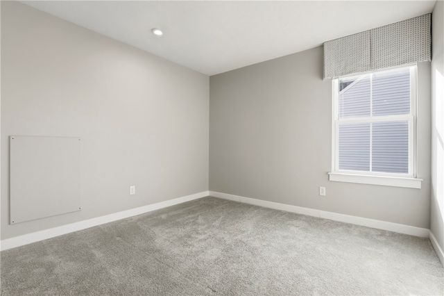 4 Dana Dr, Findlay Twp, PA 15108