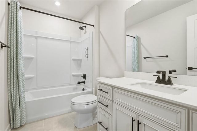 4 Dana Dr, Findlay Twp, PA 15108