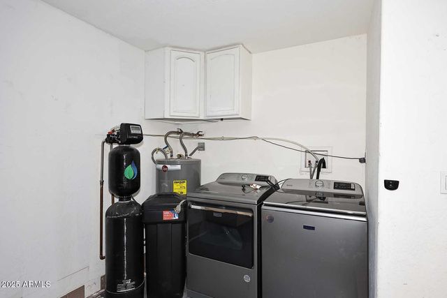 902 N 96TH Street, Mesa, AZ 85207