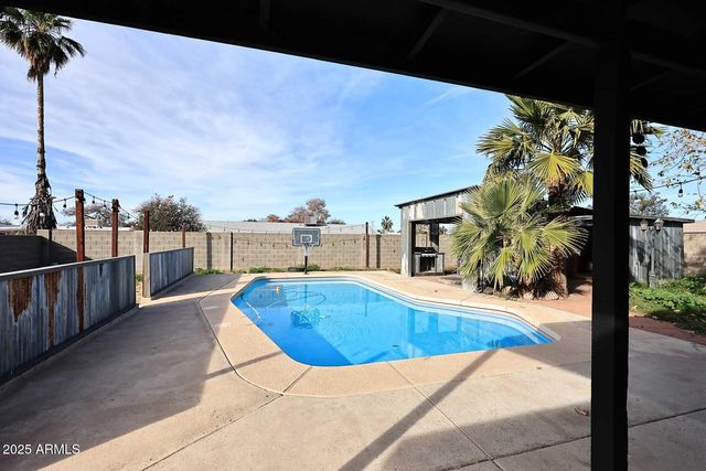 902 N 96TH Street, Mesa, AZ 85207