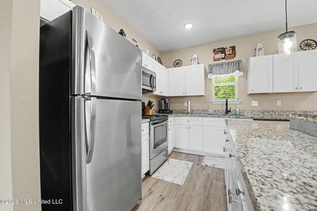 19480 Stewart Street, Saucier, MS 39574