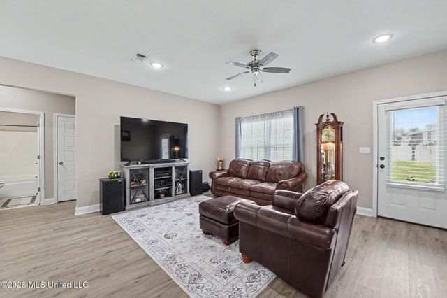 19480 Stewart Street, Saucier, MS 39574