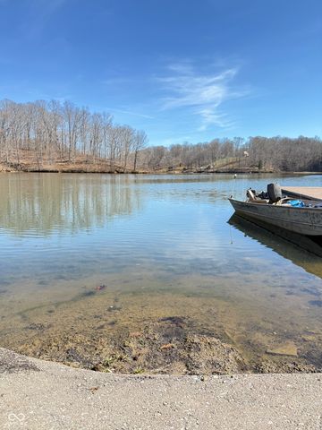 138 Schores Lane, Bedford, IN 47421