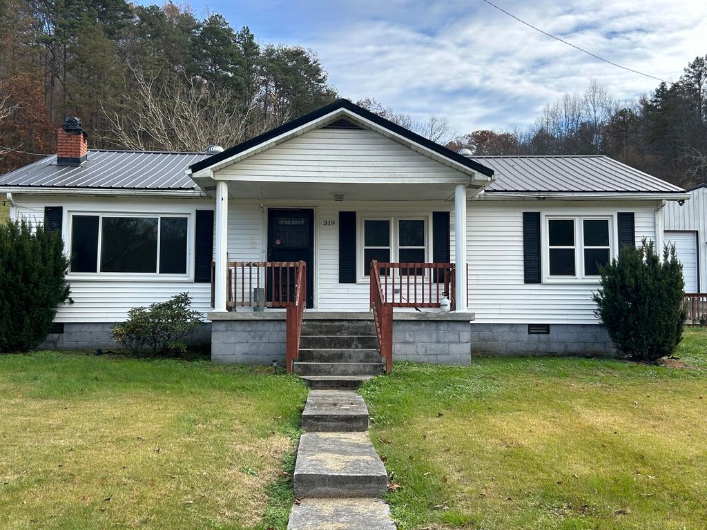 319 Highway 472 Highway, Manchester, KY 40962