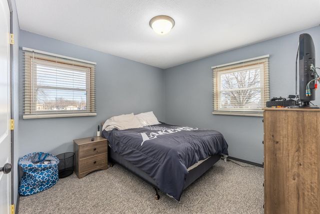 3609 & 3611 E 18th St Street, Sioux Falls, SD 57103