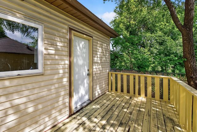 1094 Kent Street, Saint Paul, MN 55117