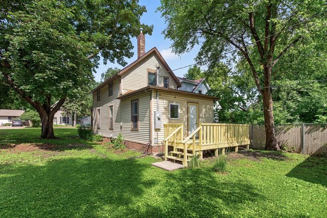 1094 Kent Street, Saint Paul, MN 55117
