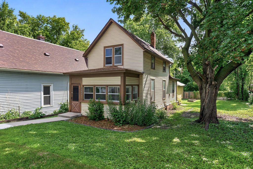 1094 Kent Street, Saint Paul, MN 55117 — photo 2