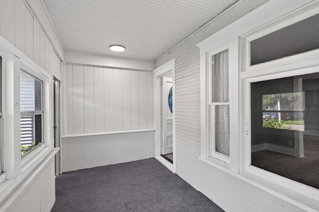 1094 Kent Street, Saint Paul, MN 55117 — photo 3