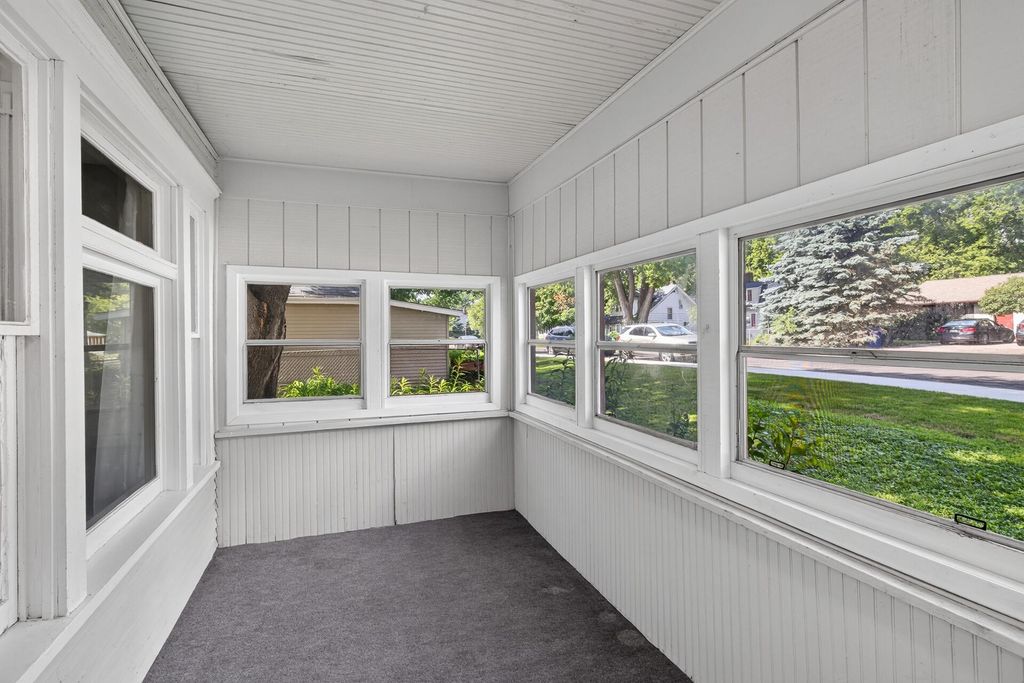 1094 Kent Street, Saint Paul, MN 55117 — photo 4