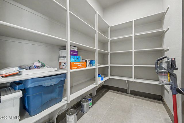 3155 E BLACKHAWK Court, Gilbert, AZ 85298