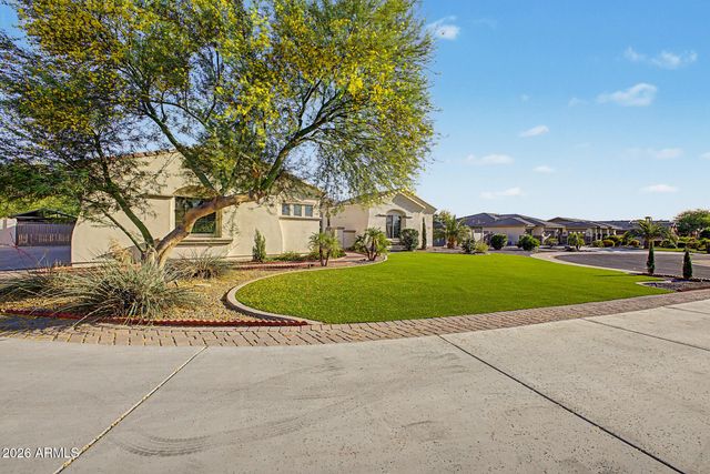 3155 E BLACKHAWK Court, Gilbert, AZ 85298