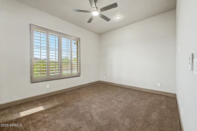 3155 E BLACKHAWK Court, Gilbert, AZ 85298