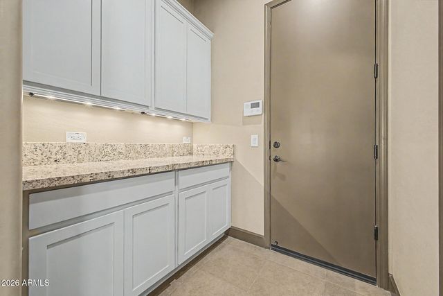3155 E BLACKHAWK Court, Gilbert, AZ 85298