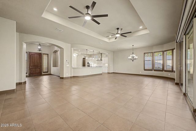 3155 E BLACKHAWK Court, Gilbert, AZ 85298