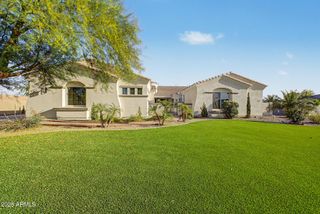 3155 E BLACKHAWK Court, Gilbert, AZ 85298