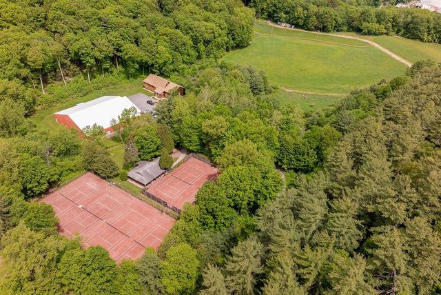 6 Sycamore Street, Brattleboro, VT 05301