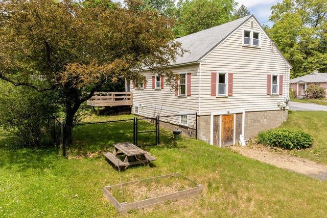 6 Sycamore Street, Brattleboro, VT 05301