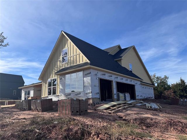 4601 Maple Ridge Drive, Edmond, OK 73034