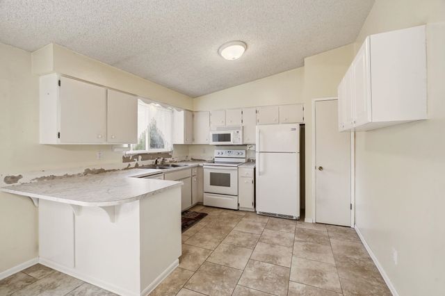 4821 S Bates Rd, Spokane Valley, WA 99206