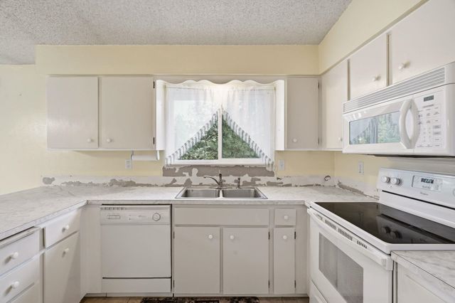 4821 S Bates Rd, Spokane Valley, WA 99206