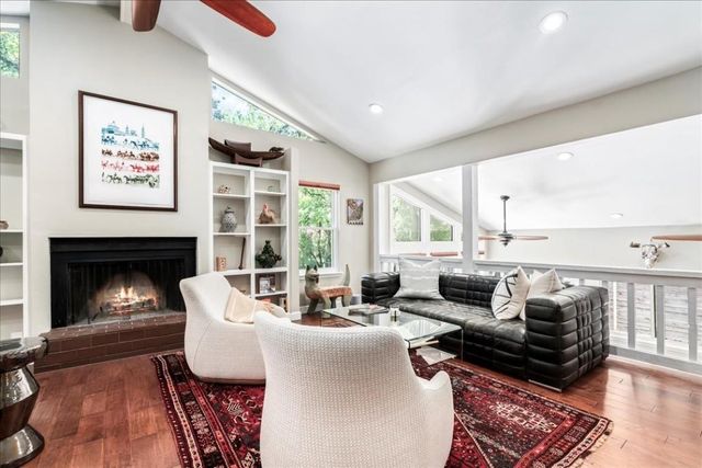 7001 Danwood DR, Austin, TX 78759