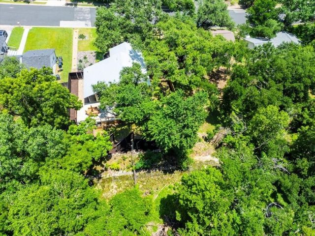 7001 Danwood DR, Austin, TX 78759