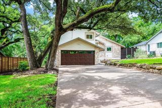7001 Danwood DR, Austin, TX 78759
