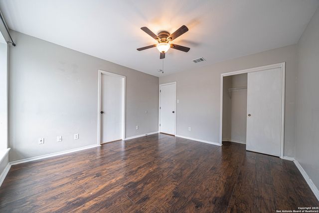 423 Golden Walk, San Antonio, TX 78227