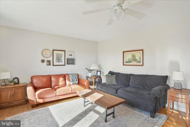 1832 RIDGEWAY RD, Front Royal, VA 22630