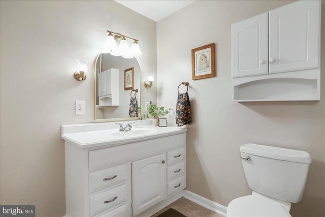 1832 RIDGEWAY RD, Front Royal, VA 22630