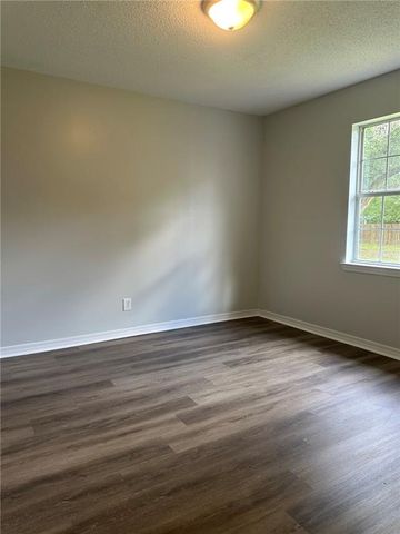 5719 Warrior Drive, Satsuma, AL 36572