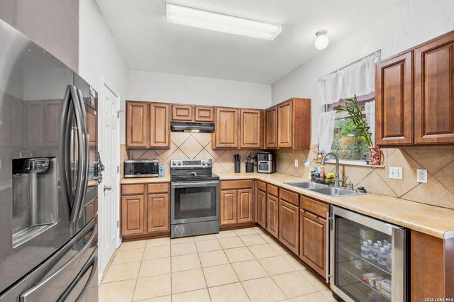 9147 Everton, San Antonio, TX 78245