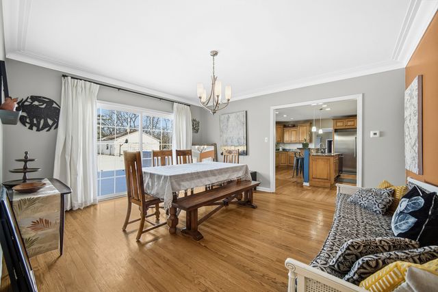 1819 Cornell Road, Flossmoor, IL 60422