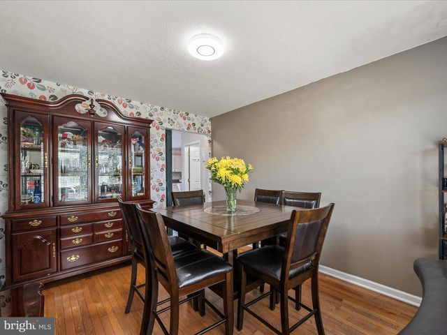 155 FENIMORE DR, Inwood, WV 25428