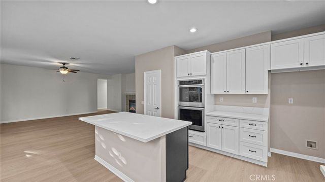 1728 Tamarron, Corona, CA 92883