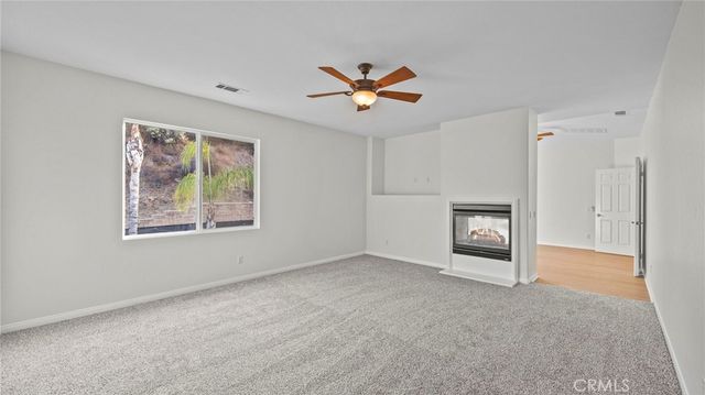 1728 Tamarron, Corona, CA 92883