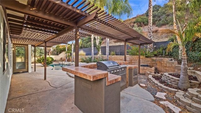 1728 Tamarron, Corona, CA 92883